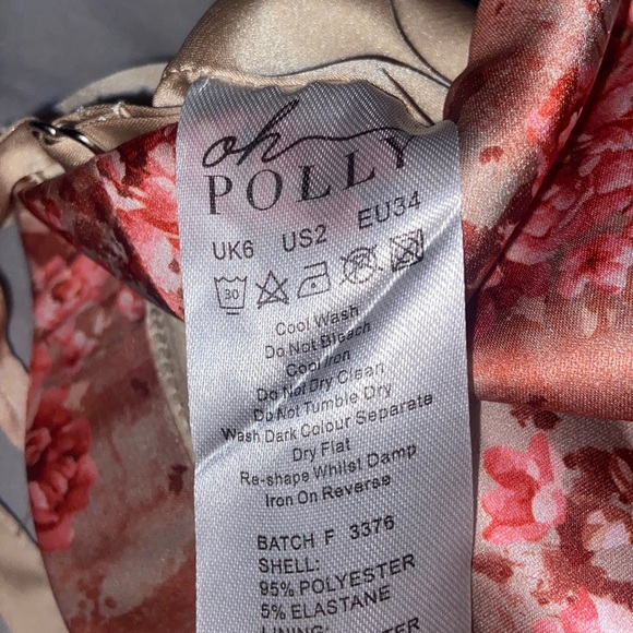 FLORAL PRINT CORSET CROP TOP IN RED                         US 2 - Picture 4 of 4